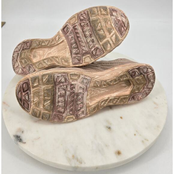 Athletic Propulsion Labs TechLoom Wave Sneakers – Rose Dust Nude Marble – 8 - Picture 6 of 8